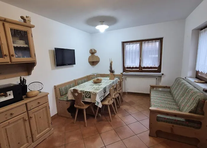 Dolomiti Sweet アパート